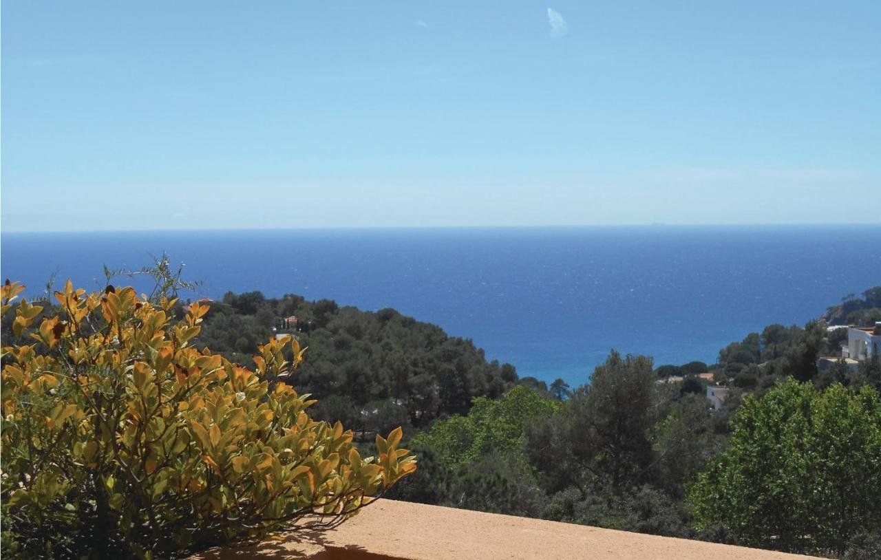 Stunning Home In Tossa De Mar With 3 Bedrooms, Wifi And Outdoor Swimming Pool Exterior photo
